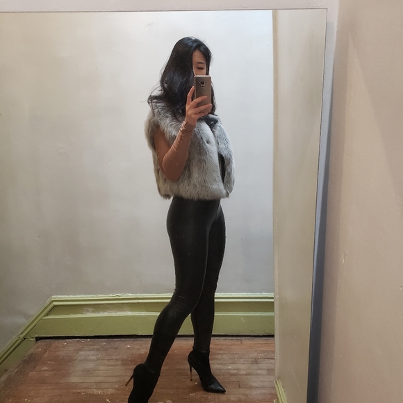 J Brand Faux Fur Vest - Picture 7 of 8